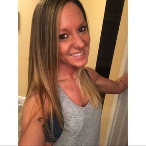 Meet your Posher, Ambrea